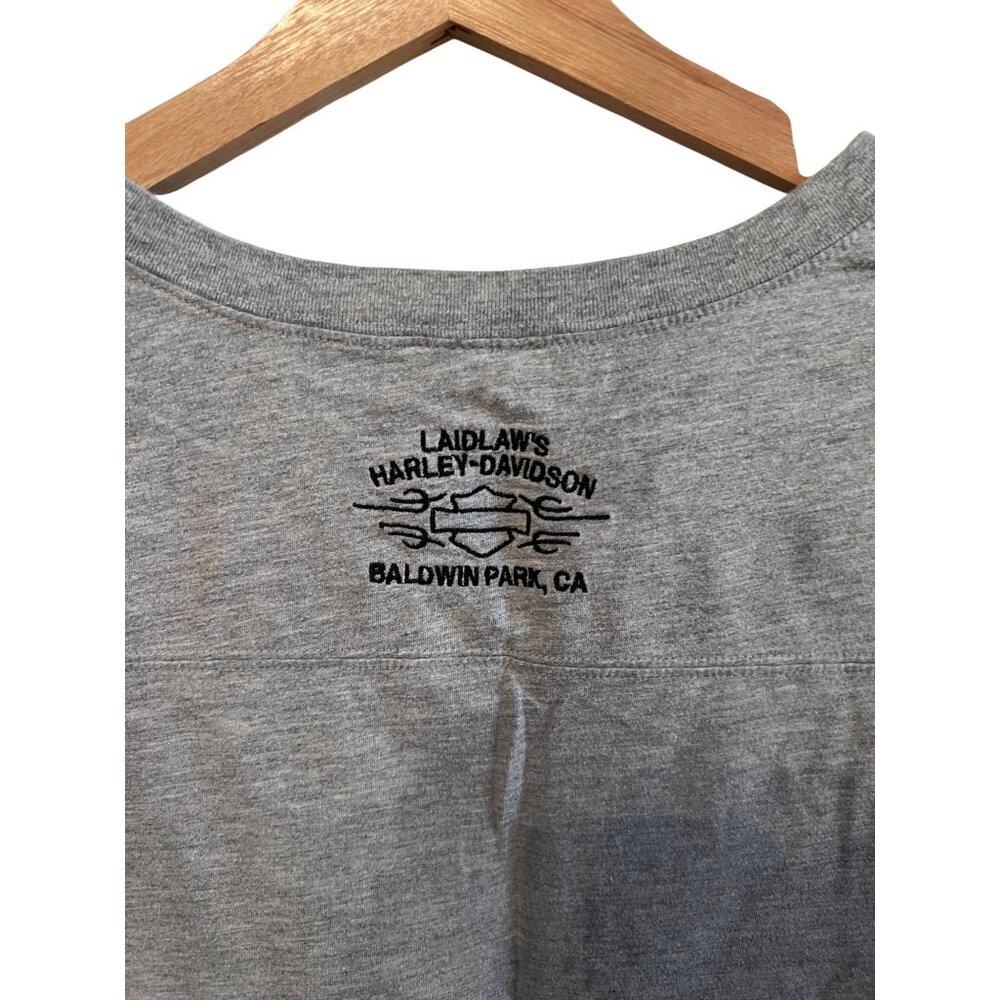 Harley Davidson Gray Tee Short Sleeve Tshirt Cutout Neck Women's Size L Y2K - Picture 4 of 6